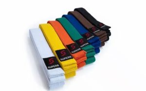 Ceintures de judo : 7 couleurs pour 8 ceintures